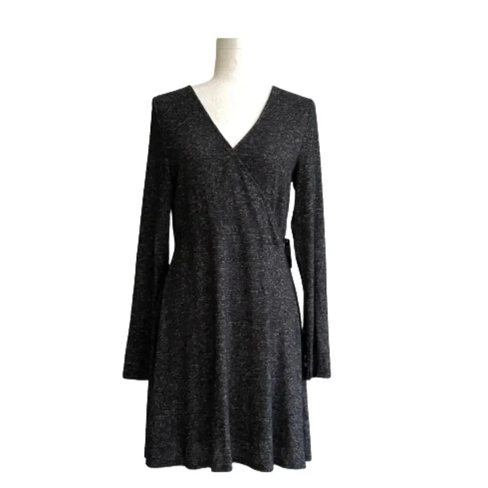 Express Dress Charcoal Gray Jersey Long Sleeve Surplice V- Neck Dress Medium NEW